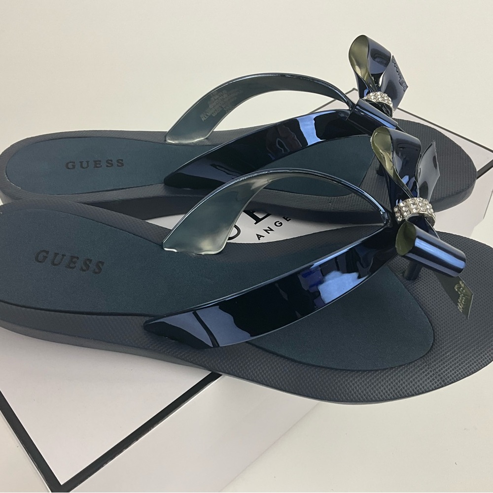 Guess Women's TUTU 9 Navy Bow Thong Flat Flip,Flop Sandals NIB - Picture 4 of 8